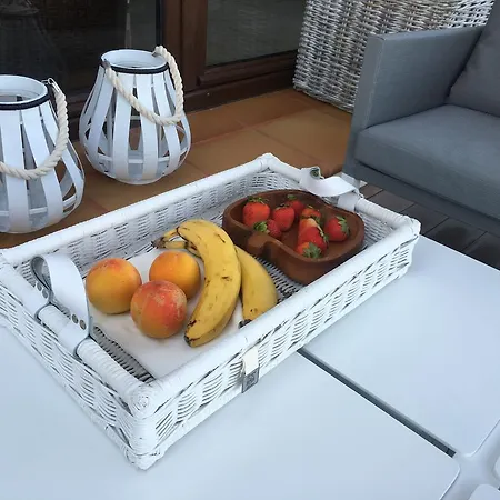 Вилла Villa40 Бенахавис